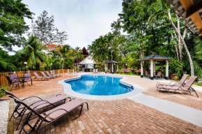 El Sueno Tropical Hotel